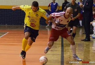 Un gol de Sergio Simón a falta de 18 segundos le da el triunfo al FS Zamora Euronics ante Gáldar