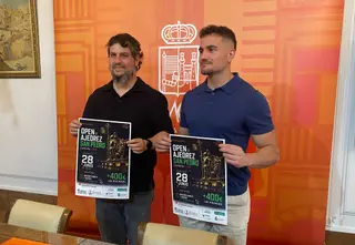 El concejal Diego Bernardo y Joaquín Anatol en la presentación