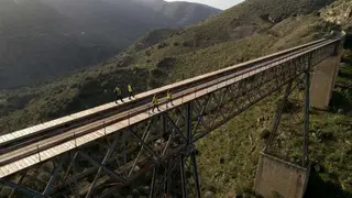 VÍDEO | Salamanca abre su particular “Caminito del Rey” en la zona de Arribes: el Camino de Hierro