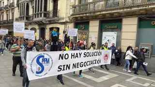 Manifestación de policías y bomberos