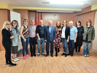 El presidente del CGE, Florentino Pérez Raya, junto con la nueva Junta de Gobierno del Colegio de Zamora.
