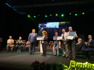 Vídeo | Emotivo homenaje a los fallecidos y afectados por los graves incendios de este verano en Zamora