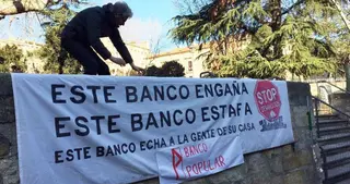 Los bancos, ¿juez y parte en el proceso extrajudicial de las cláusulas suelo?