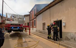 Incendio de una vivienda en Moraleja este martes