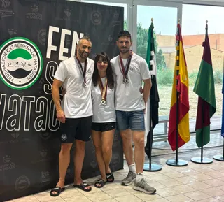 Los tres nadadores del CD Natación Zamora en el Open Máster de Extremadura