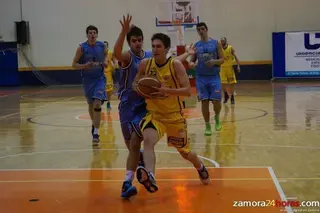 El MG Chorizo Zamorano celebra su 21 aniversario venciendo a Estudiantes de Lugo