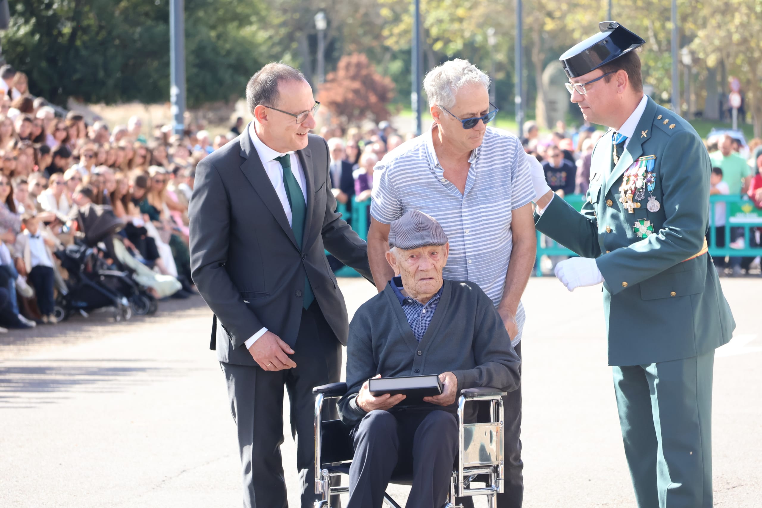 Reconocimiento a Calixto P&eacute;rez