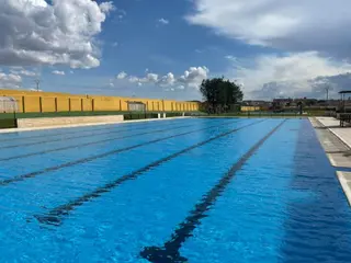      Imagen de la piscina de Toro. Archivo