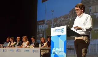 Fernández Mañueco avala la llegada de Barrios a la presidencia del PP de Zamora