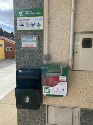 Imagen de un desfibrilador en Arcenillas