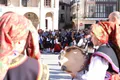 El Grupo de Doña Urraca baila en la Plaza Mayor ante una gran expectación 