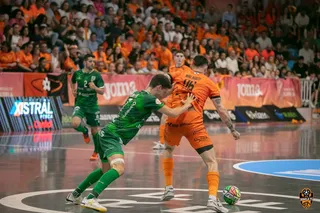 Una jugada de Malaguti en el partido ante UMA Antequera. Foto: Pescados Rubén Burela F.S.