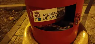 Actos vandálicos en el buzón real