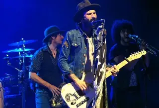 Más de 5.000 zamoranos se entregan al ritmo de Leiva y Ferreiro