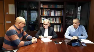 La delegada territorial de la Junta, Leticia García se reúne con el Colegio de Arquitectos