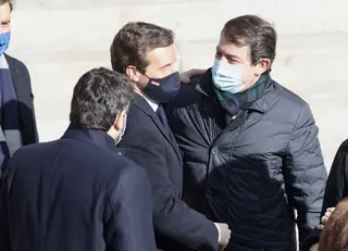 Alfonso Fernández Mañueco con Pablo Casado.