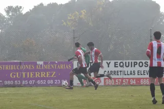 Partido entre el Zamora CF B y el CD Benavente. Archivo