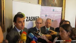 Maíllo asegura que la reforma local permitirá a los ciudadanos "pagar menos, lo justo y necesario"