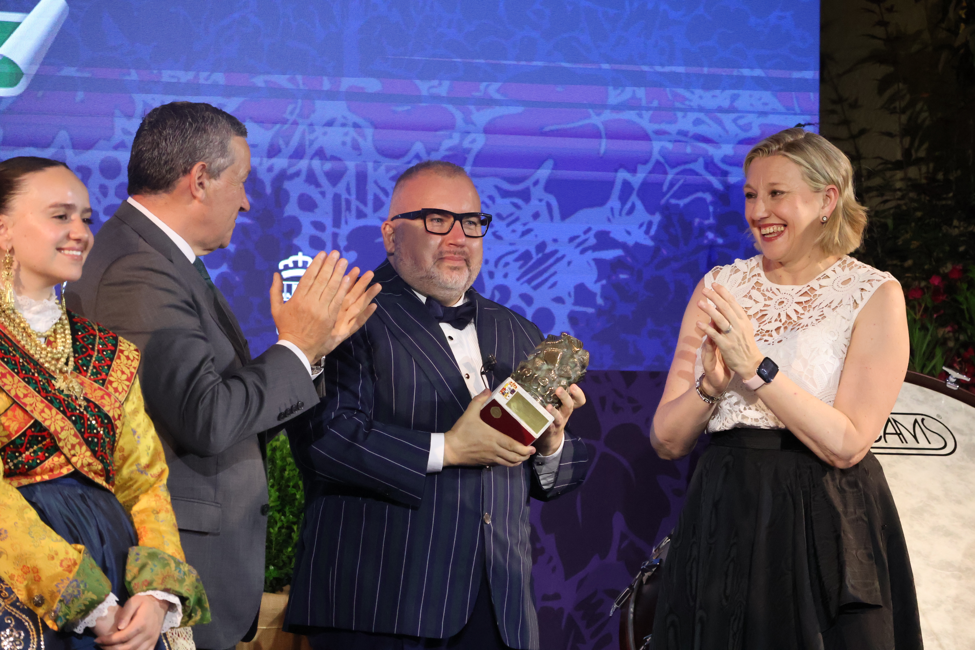 Premio al artista zamorano Luis Santana