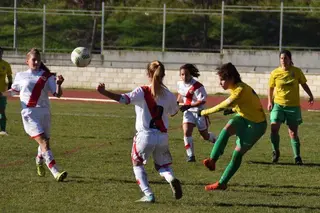 El filial del Atlético de Madrid, duro y atractivo rival para el Amigos del Duero
