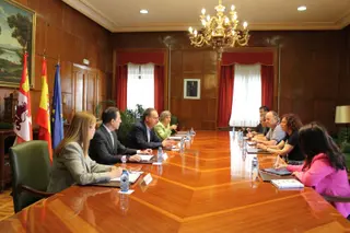 Imagen reunión.