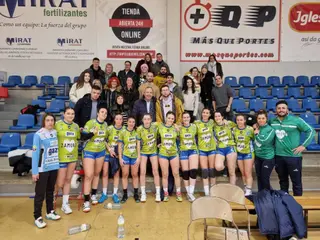 Equipo sénior femenino del Balonmano Zamora