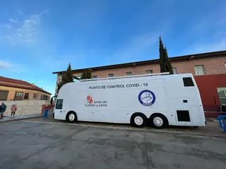 Unidad móvil para los cribados de antígenos en Toro