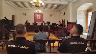 Juicio contra la acusada de tráfico de drogas