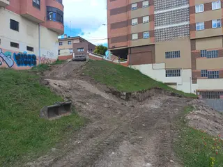 Iniciadas las obras de renovación de las escaleras de Peña Trevinca