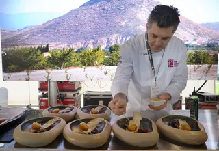 Cocineros de Castilla y León compiten en Palencia para llevarse el premio al mejor pincho de la Comunidad