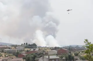 Incendio de Puercas. La situación entre Abejera y Riofrío. Archivo | José Luis Leal. ICAL