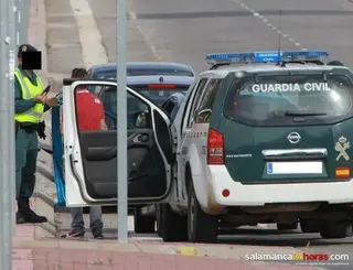 Tráfico redobla efectivos en las carreteras por los viajes de Navidad