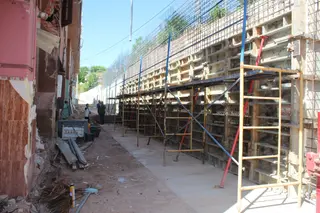 Obras en el muro de Rabiche