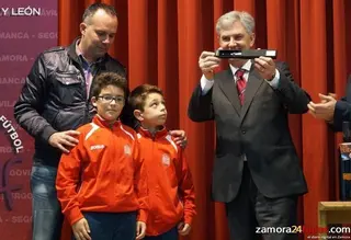 Venancio López, seleccionador nacional de fútbol sala, avala el proyecto del FS Zamora