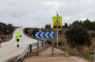 Señalización en carretera. Archivo