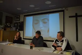 La Virgen de la Soledad recupera su luz y sus lágrimas tras la intervención de Patricia Ganado