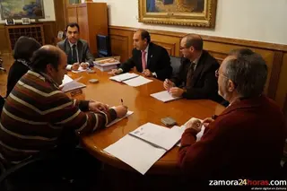 Maíllo reitera el objetivo de destinar 25 millones de euros a inversiones en 2014