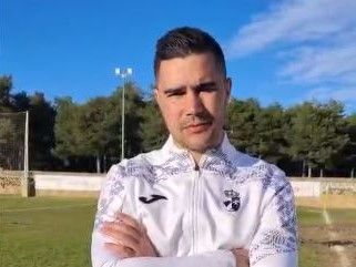 Oji, entrenador del CD VIllaralbo. ARCHIVO