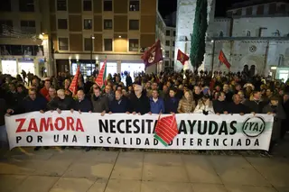 Manifestación en Zamora a favor de una fiscalización diferenciada (9)