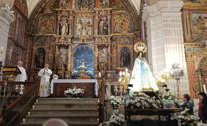 Sanabria rinde honores a su patrona la Virgen de los Remedios