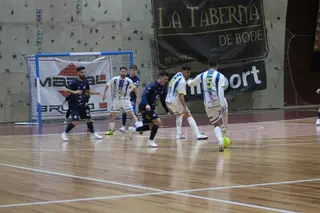 Atlético Benavente en la Rosaleda esta temporada.