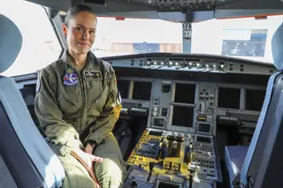 Defensa concede a la comandante piloto zamorana Lourdes Losa el premio ‘Mujer en las Fuerzas Armadas’