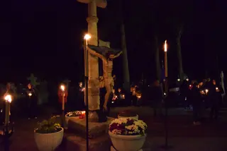 La Cofradía de las Ánimas recorre San Atilano (1)