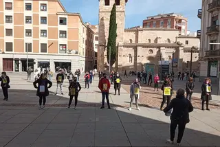 El sector de la peluquería y estética vuelve a manifestarse en Zamora para reivindicar la bajada del IVA