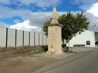 Monolito a los héroes de Villagodio