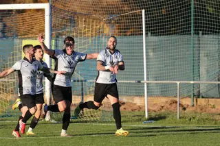 Rubo celebra su gol. CD Villaralbo