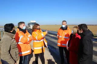 La+delegada+territorial+visita+las+obras+de+la+ZA 624