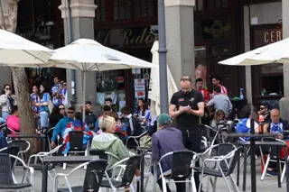 Seguidores SD Ponferradina en la Plaza Mayor de Zamora