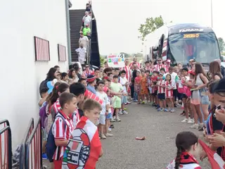 Despedida jugadores en el Ruta de la Plata