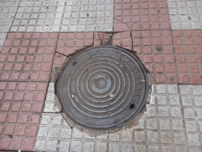 Deficiencias en Tres Cruces. Foto Ahora Decide